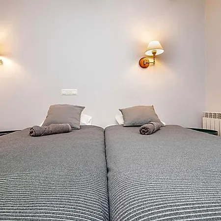 Appartement Plytu 9